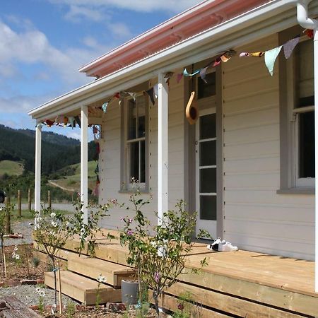 Saffron Cottage Manakau Exterior foto